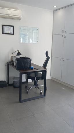 تصویر گالری فرهاد کاشی 1