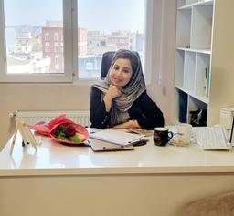 تصویر گالری مژگان خانی ابیانه 2