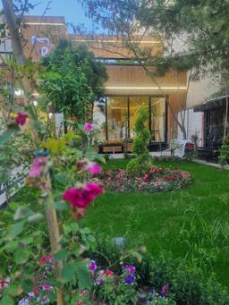 تصویر گالری فرزانه انتظاری 2