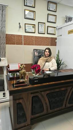 تصویر گالری فائزه اکبرپور 1