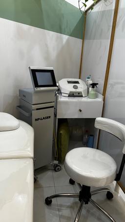تصویر گالری علیرضا دشتی اصفهانی 2