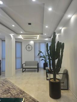 تصویر گالری سارا داودی پور 1