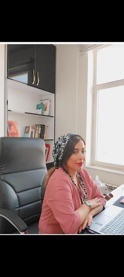 تصویر گالری نسرین نامی بسیط 2