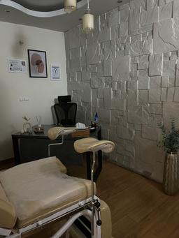 تصویر گالری یاسمن دیوانی 1