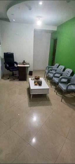 تصویر گالری زینب کوشکی 2