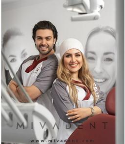 تصویر گالری مینا نبوتی 1