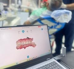 تصویر گالری یاسمن شرافتمند 4