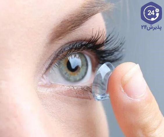 از لنز‌ها برای کاهش دردهای ناشی از مشکلات بینایی استفاده کنید.