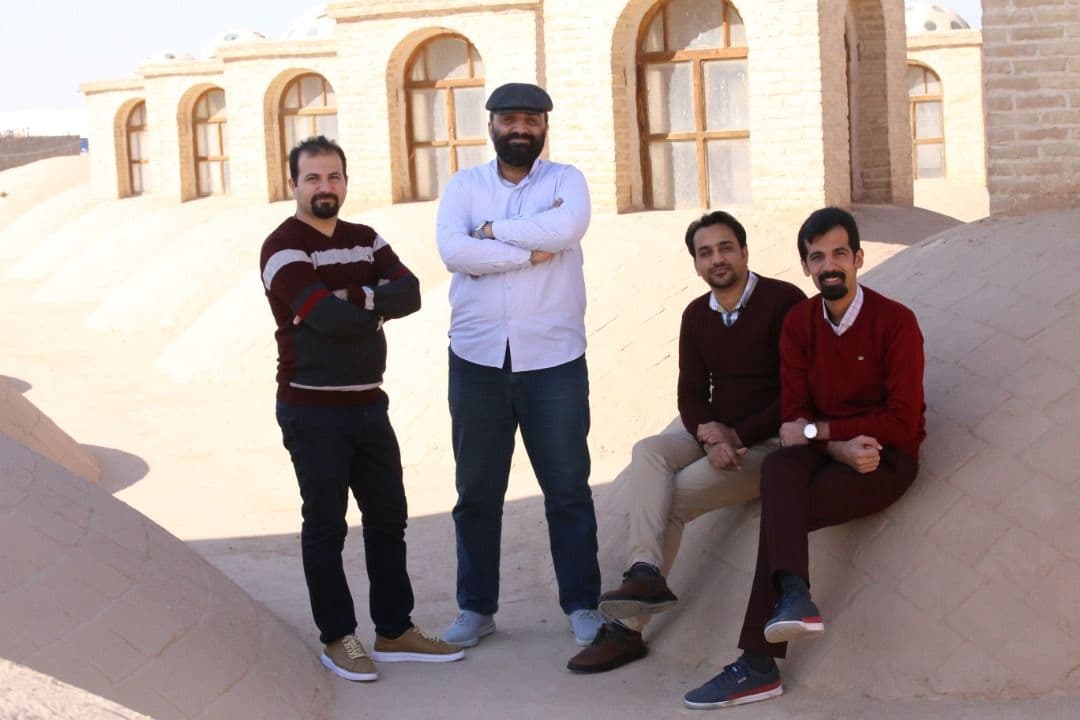 بنیانگذاران پذیرش۲۴